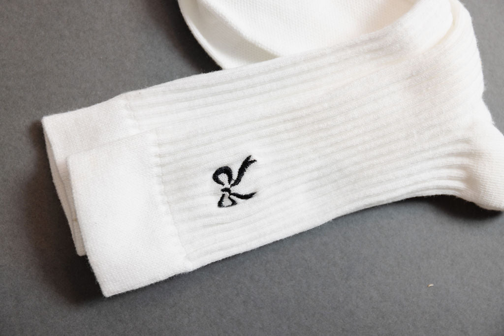 Mid Calf Bow Sock in White