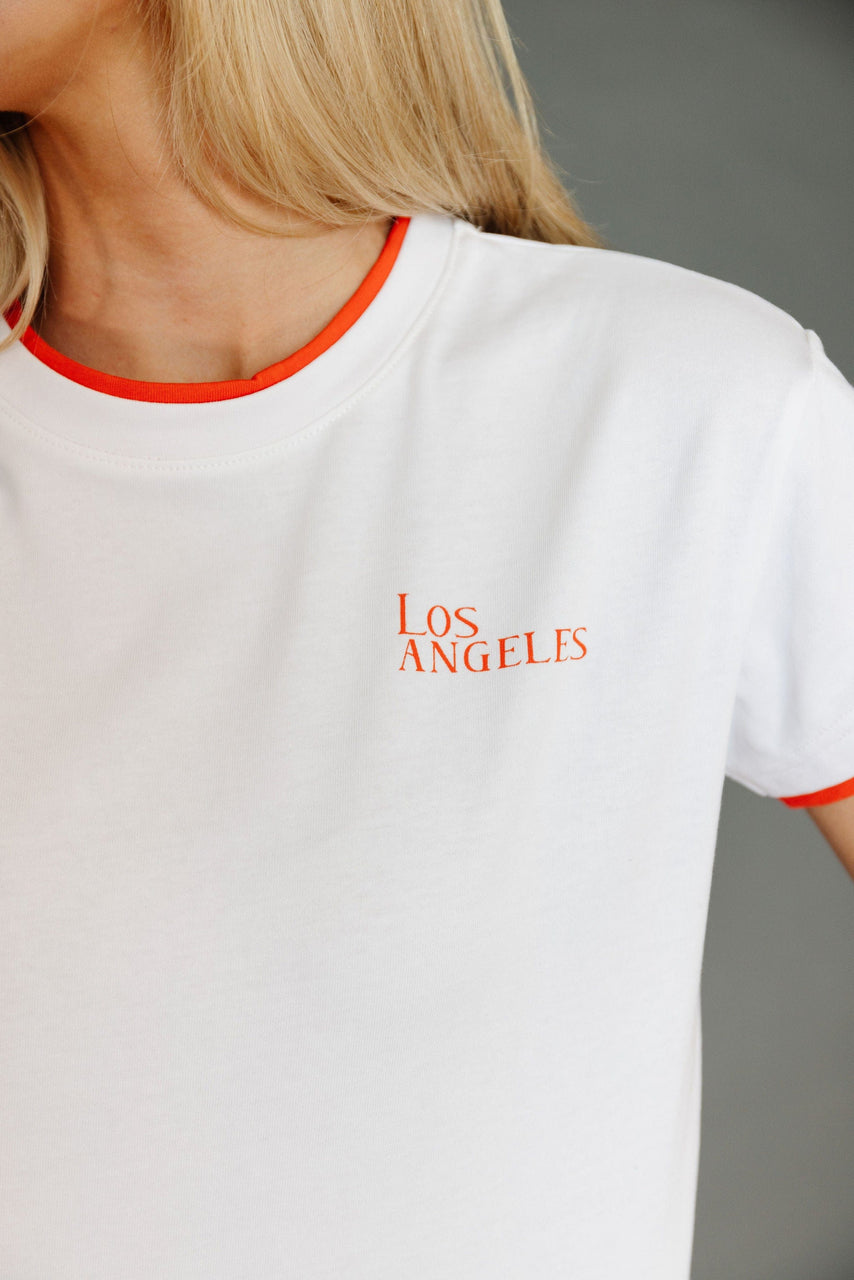 Los Angeles Tee in Off White/Poppy