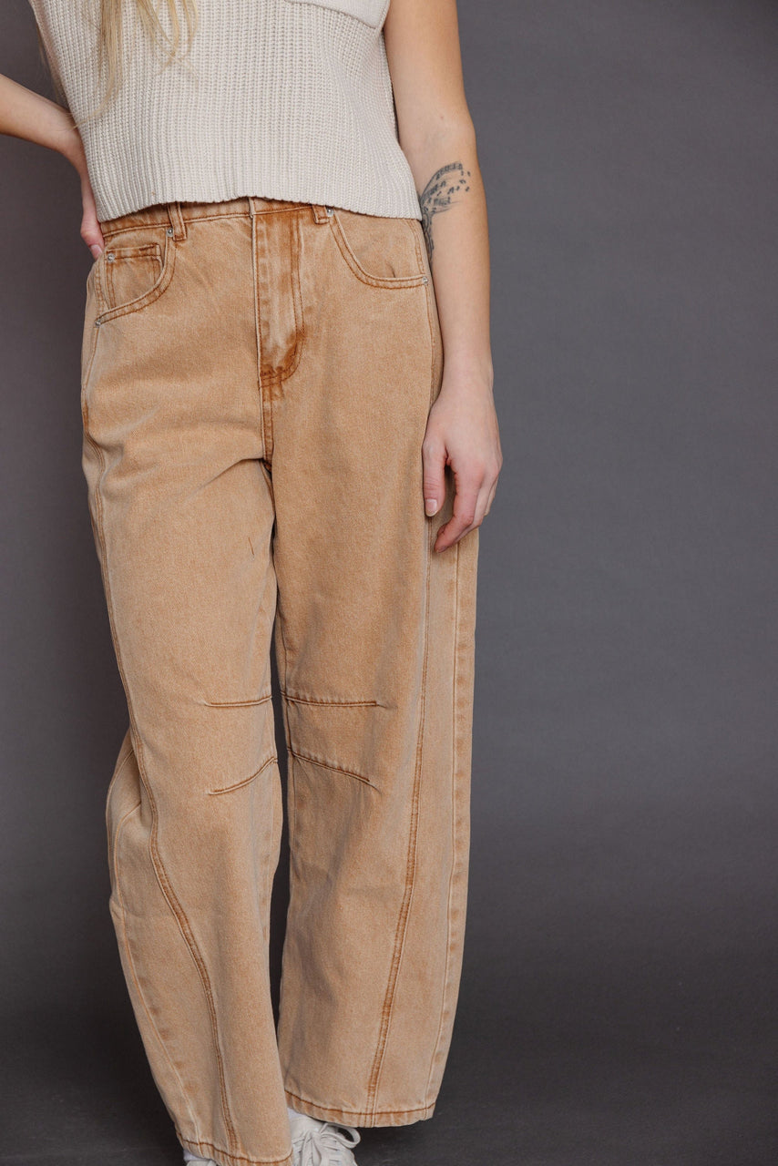 Toshi Barrel Jeans in Rust