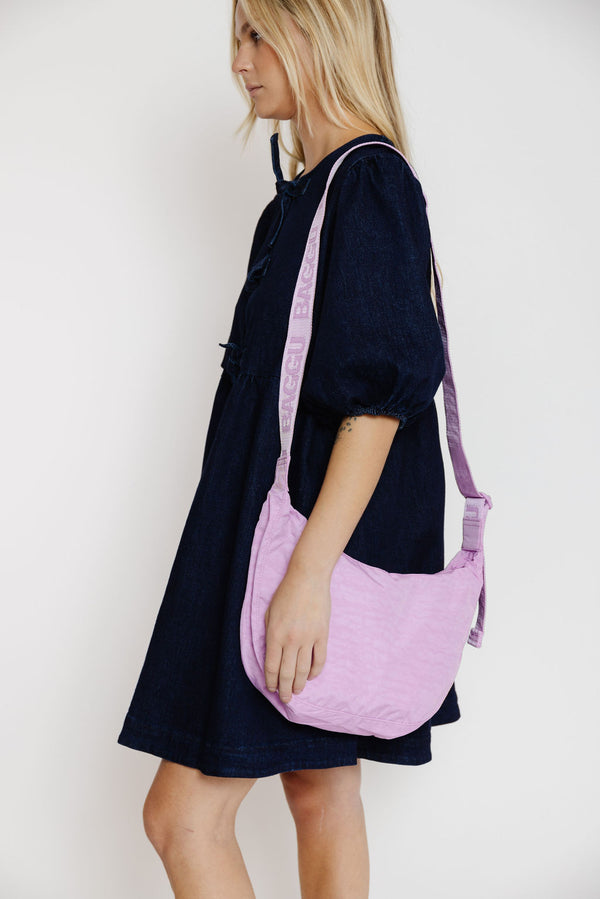 Baggu Medium Nylon Crescent Bag in Peony